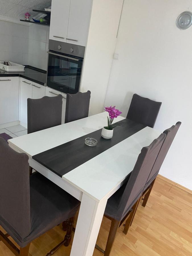 Apartmani Petra Novi Sad Exterior photo