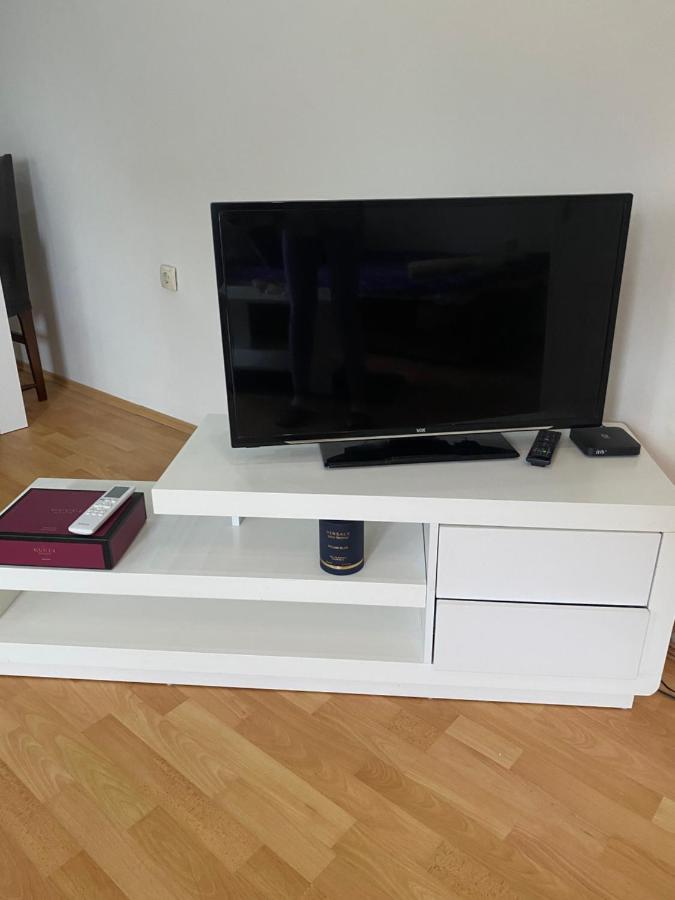 Apartmani Petra Novi Sad Exterior photo