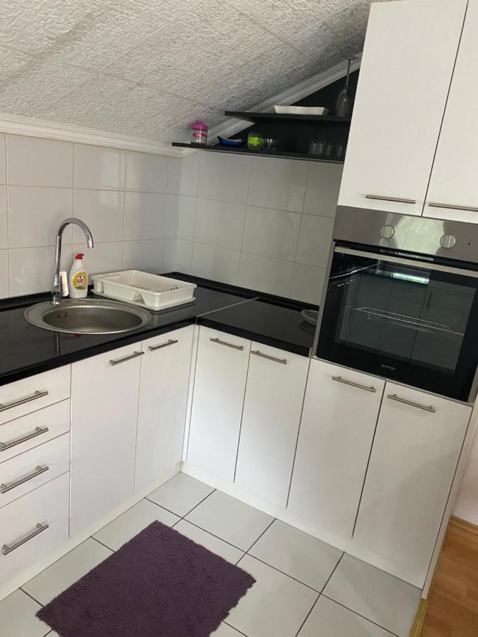 Apartmani Petra Novi Sad Exterior photo