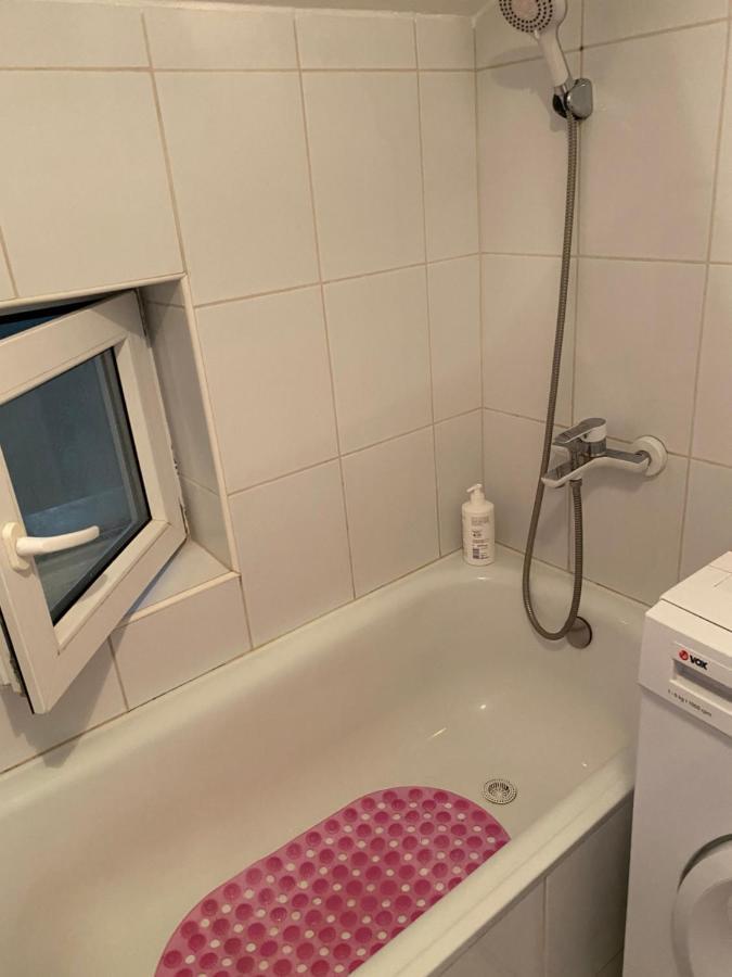 Apartmani Petra Novi Sad Exterior photo